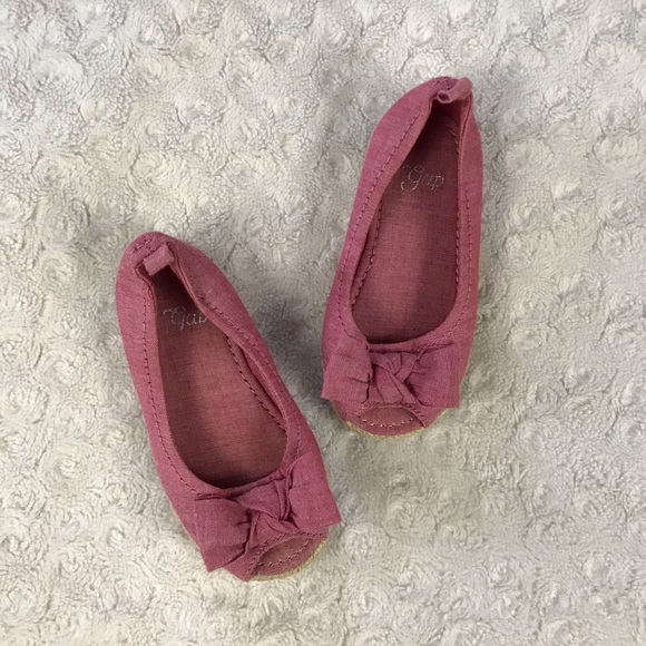 GAP Other - Gap Peep Toe Shoes Espadrille Style Size 6